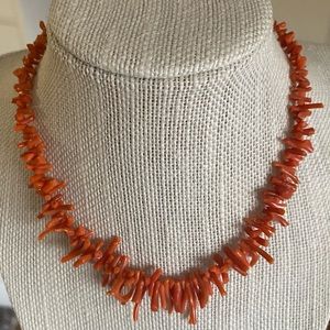 Vintage Graduated Branch Coral Choker